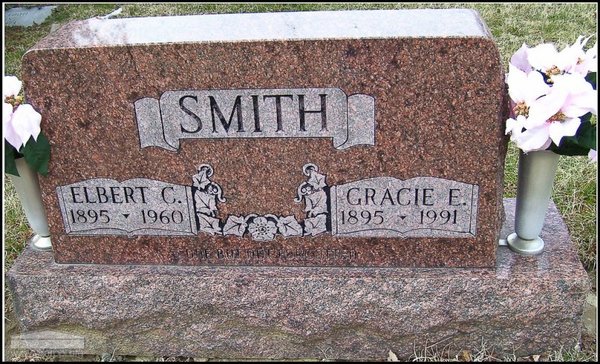 smith-elbert-gracie-tomb-scioto-burial-park.jpg