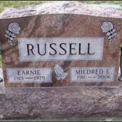 russell-earnie-mildred-tomb-scioto-burial-park.jpg