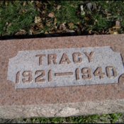 freeman-tracy-tomb-otway-cem.jpg