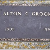 grooms-alton-tomb-west-union-ioof-cem.jpg